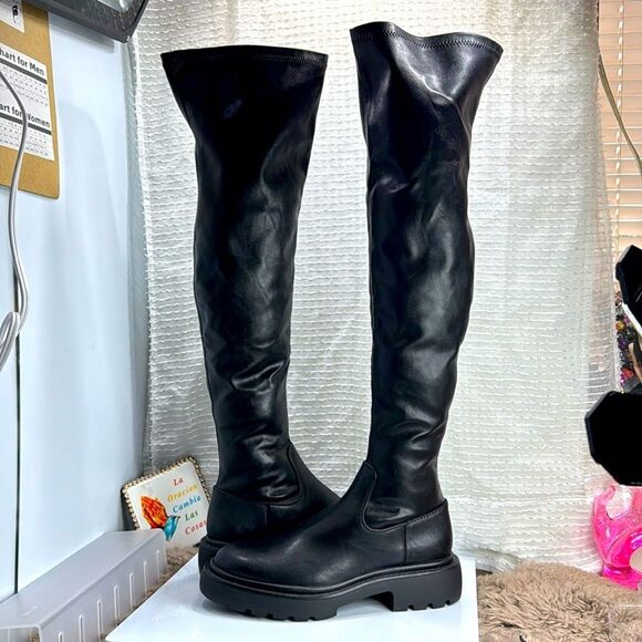 (W4) Zara br Over the knee boots. Slim fit upper. Chunky lug soles. Size 38/7 US - Picture 1 of 14